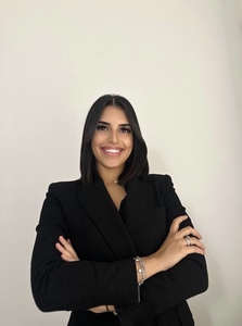 Sirine M’Saddak — Greeter